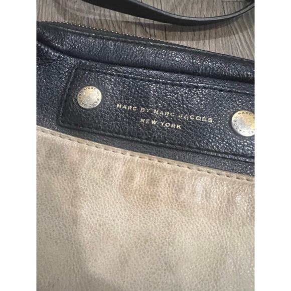 Marc Jacob’s Crossbody Bag - Picture 4 of 4